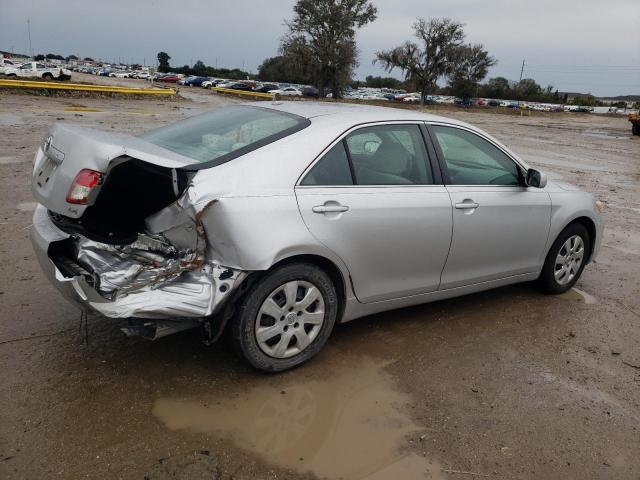 4T1BF3EK6AU025543 - 2010 TOYOTA CAMRY BASE SILVER photo 3