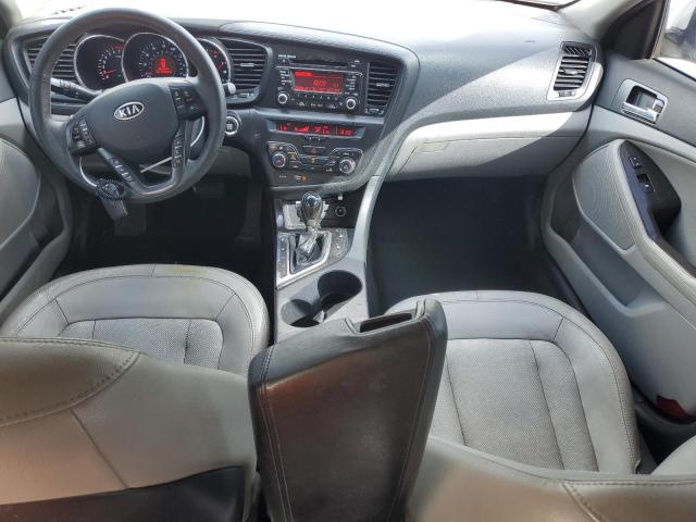KNAGN4A66B5138770 - 2011 KIA OPTIMA EX WHITE photo 8