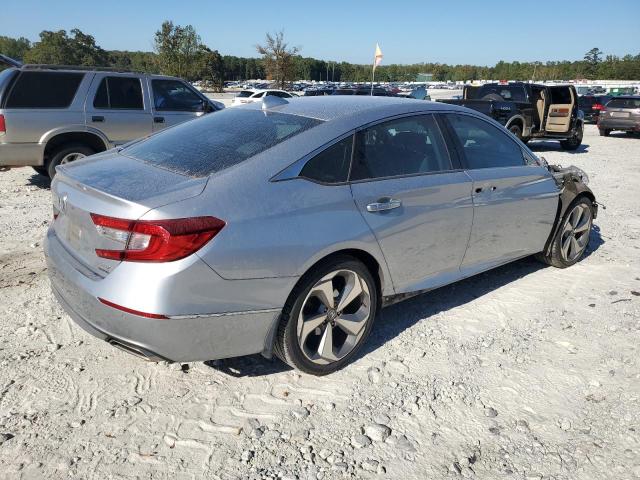 1HGCV2F91JA006919 - 2018 HONDA ACCORD TOURING Srebrny zdjęcie 3