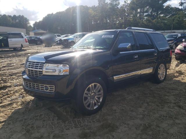 2013 LINCOLN NAVIGATOR, 