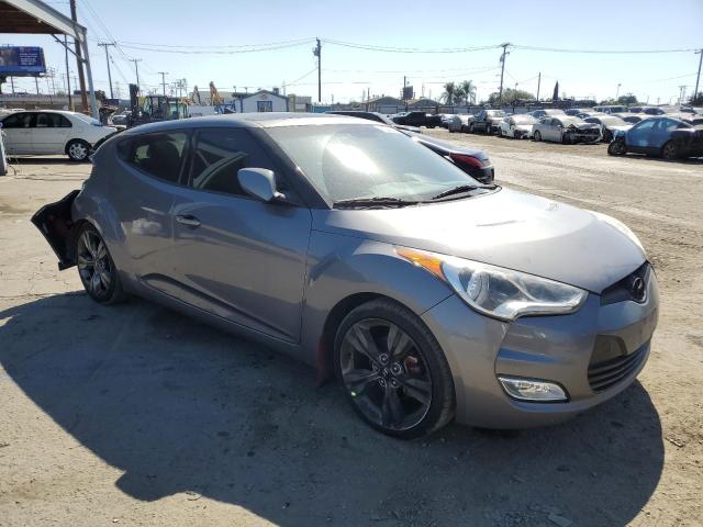 KMHTC6AD4FU244773 - 2015 HYUNDAI VELOSTER GRAY photo 4