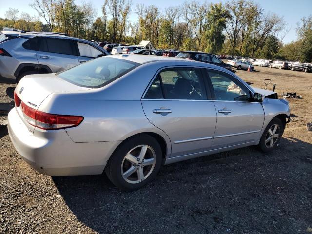 1HGCM568X4A089668 - 2004 HONDA ACCORD EX SILVER photo 3