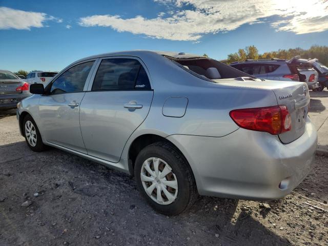 2T1BU40E69C076762 - 2009 TOYOTA COROLLA BASE Argent photo 2
