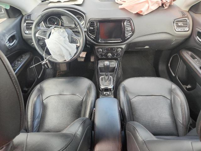 3C4NJCCBXJT411959 - 2018 JEEP COMPASS LIMITED Grau Foto 8