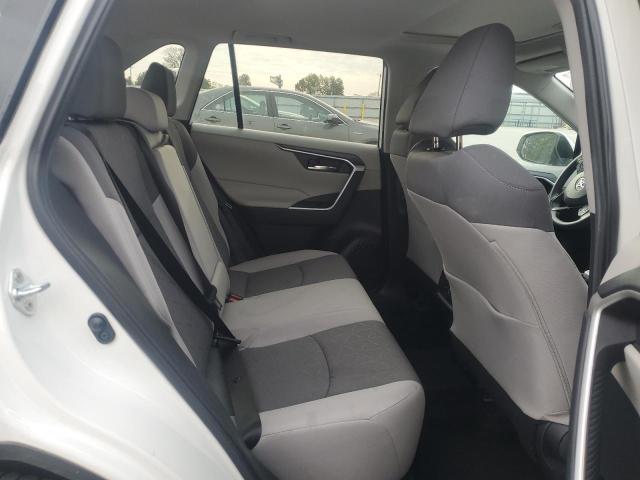 2T3W1RFV1MC141578 - 2021 TOYOTA RAV4 XLE WHITE photo 11