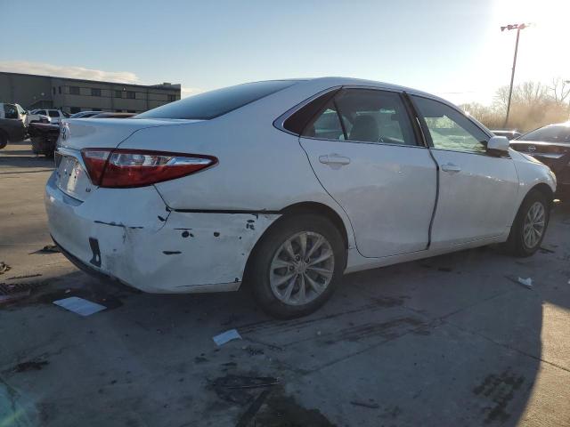 4T1BF1FK3GU513456 - 2016 TOYOTA CAMRY LE WHITE photo 3