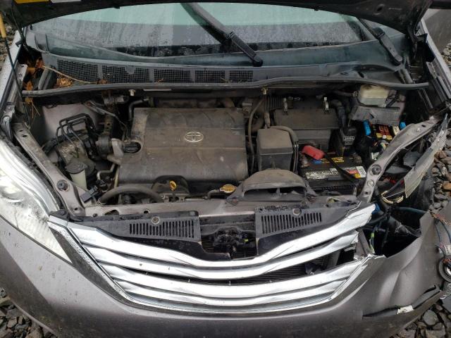 5TDDK3DC8BS009756 - 2011 TOYOTA SIENNA XLE GRAY photo 11