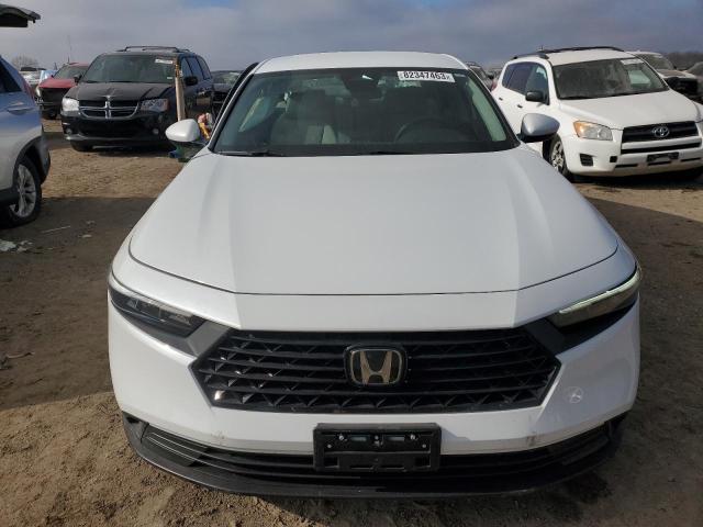 1HGCY1F21PA031767 - 2023 HONDA ACCORD LX WHITE photo 5