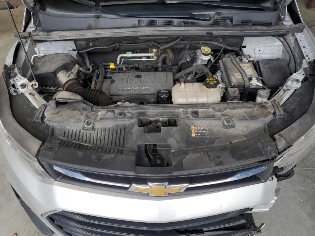 KL7CJLSB4LB012281 - 2020 CHEVROLET TRAX 1LT SILVER photo 12