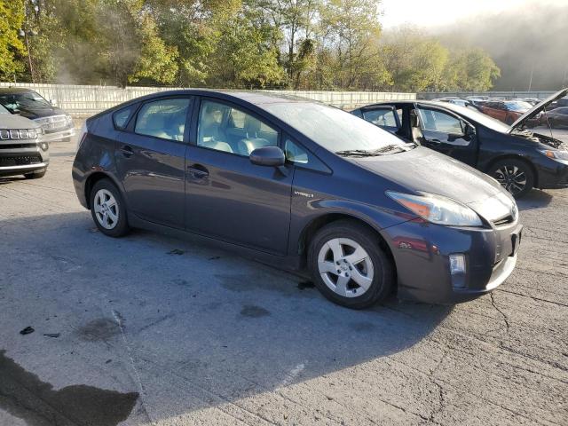 JTDKN3DU7B0281841 - 2011 TOYOTA PRIUS ნაცრისფერი ფოტო 4