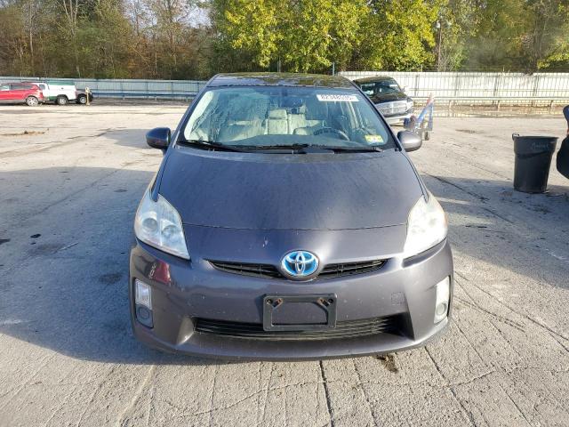 JTDKN3DU7B0281841 - 2011 TOYOTA PRIUS ნაცრისფერი ფოტო 5