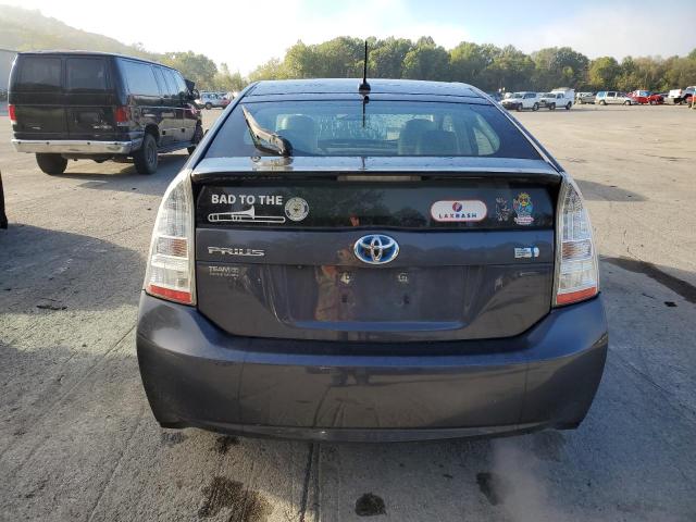 JTDKN3DU7B0281841 - 2011 TOYOTA PRIUS ნაცრისფერი ფოტო 6