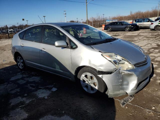 JTDKB20U640029266 - 2004 TOYOTA PRIUS SILVER photo 4