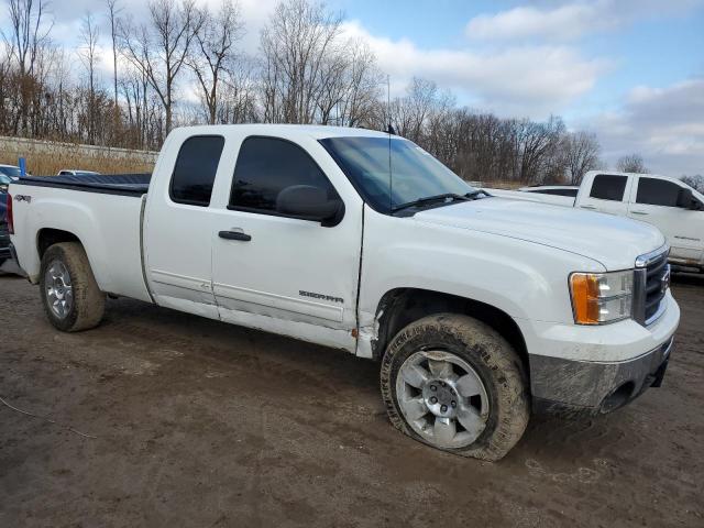 1GTR2VE31BZ320248 - 2011 GMC SIERRA K1500 SLE WHITE photo 4