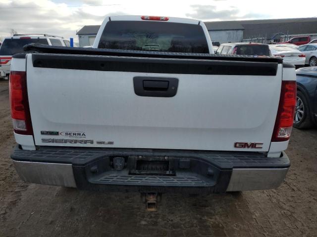 1GTR2VE31BZ320248 - 2011 GMC SIERRA K1500 SLE WHITE photo 6