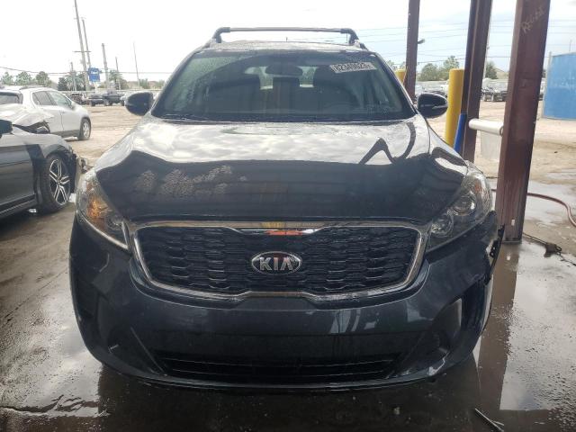 5XYPG4A58KG609944 - 2019 KIA SORENTO LX GRAY photo 5