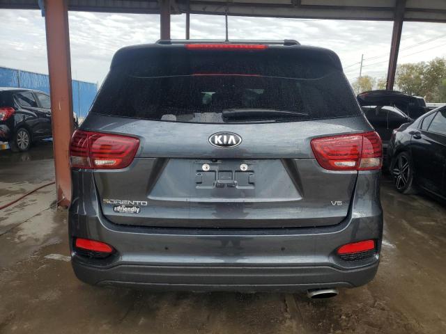 5XYPG4A58KG609944 - 2019 KIA SORENTO LX GRAY photo 6