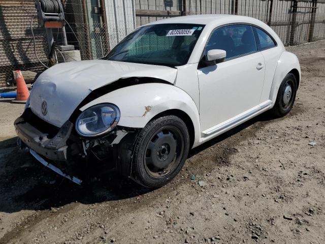 2014 VOLKSWAGEN BEETLE, 