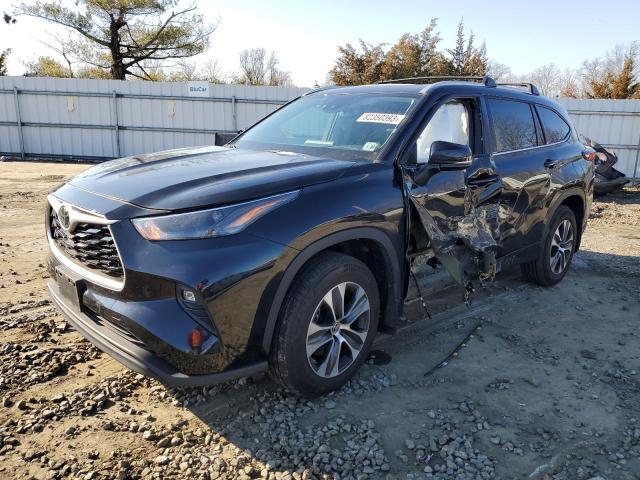 5TDHZRBH0NS213373 - 2022 TOYOTA HIGHLANDER XLE BLACK photo 1