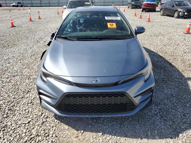 5YFS4MCE3SP221550 - 2025 TOYOTA COROLLA SE ვერცხლისფერი ფოტო 5