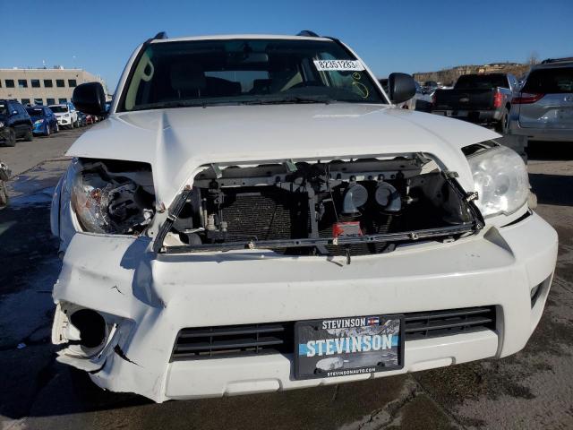 JTEBU14R060086006 - 2006 TOYOTA 4RUNNER SR5 WHITE photo 5