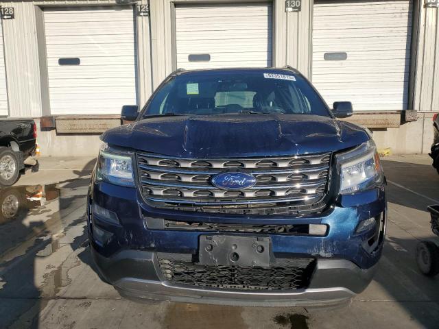 1FM5K8D83HGD97247 - 2017 FORD EXPLORER XLT Blau Foto 5