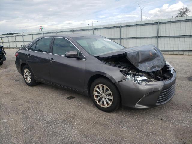 4T1BF1FK9HU664660 - 2017 TOYOTA CAMRY LE GRAY photo 4