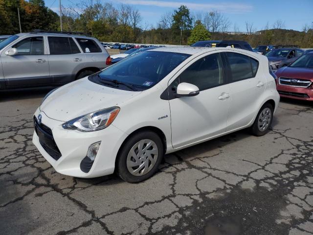 2016 TOYOTA PRIUS C, 