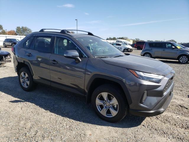 2T3P1RFV9SC543334 - 2025 TOYOTA RAV4 XLE GRAY photo 4