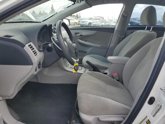 5YFBU4EE0DP220646 - 2013 TOYOTA COROLLA BASE WHITE photo 7