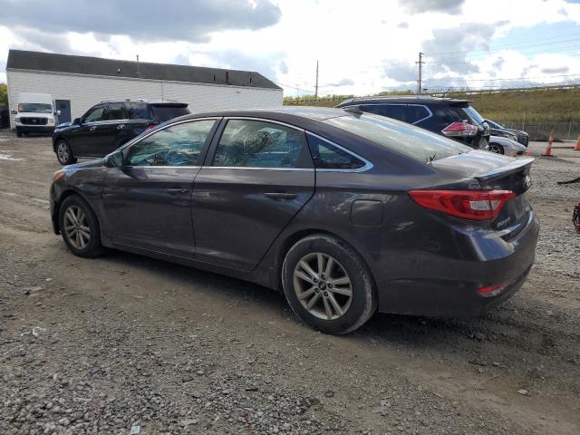 5NPE24AF8FH146815 - 2015 HYUNDAI SONATA SE BROWN photo 2