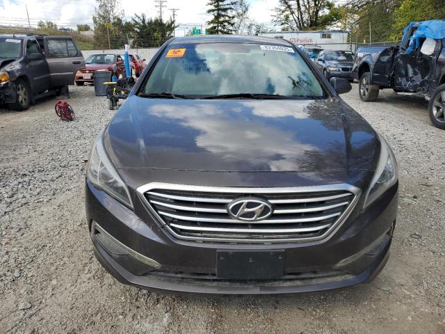 5NPE24AF8FH146815 - 2015 HYUNDAI SONATA SE BROWN photo 5
