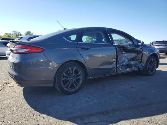 3FA6P0H7XJR275809 - 2018 FORD FUSION SE BLACK photo 3