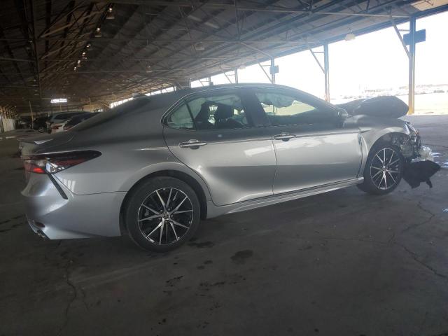 4T1G11AK8PU835196 - 2023 TOYOTA CAMRY SE NIGHT SHADE GRAY photo 3