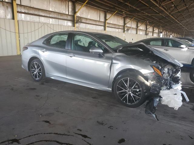 4T1G11AK8PU835196 - 2023 TOYOTA CAMRY SE NIGHT SHADE GRAY photo 4