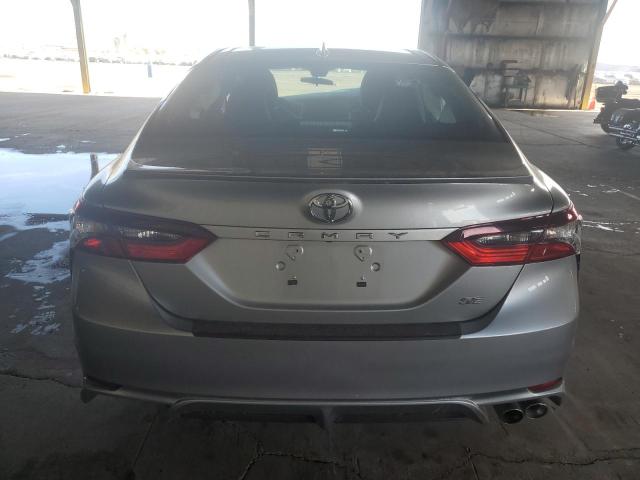 4T1G11AK8PU835196 - 2023 TOYOTA CAMRY SE NIGHT SHADE GRAY photo 6