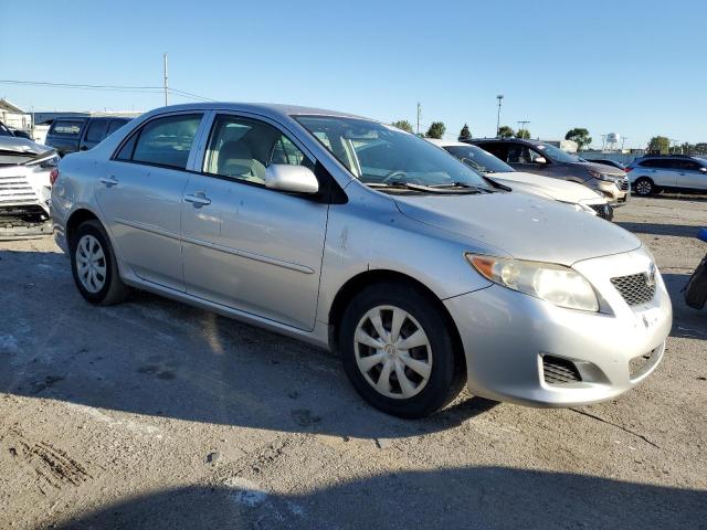 JTDBL40E39J001833 - 2009 TOYOTA COROLLA BASE Gümüş foto 4