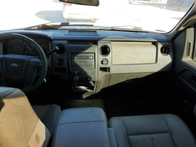 1FTMF1CW8AKC52610 - 2010 FORD F150 WHITE photo 8