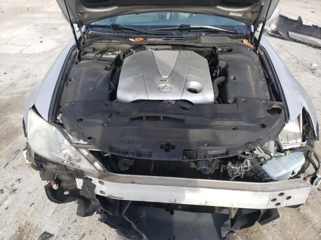 JTHBE262X62003935 - 2006 LEXUS IS 350 SILVER photo 11