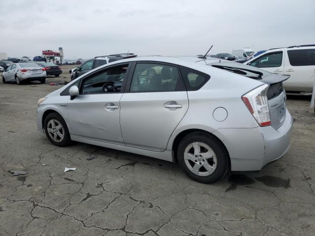 JTDKN3DU2B0309030 - 2011 TOYOTA PRIUS SILVER photo 2