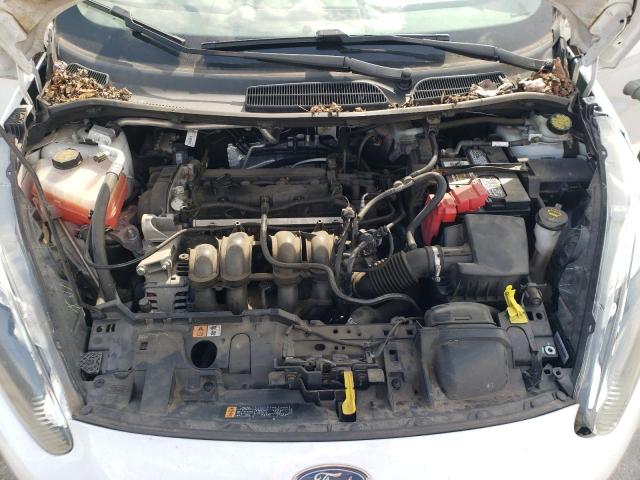 3FADP4BJ6KM106985 - 2019 FORD FIESTA SE Blanc photo 11