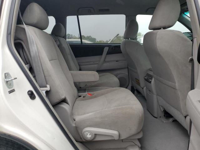 5TDBK3EH1AS040850 - 2010 TOYOTA HIGHLANDER თეთრი ფოტო 11
