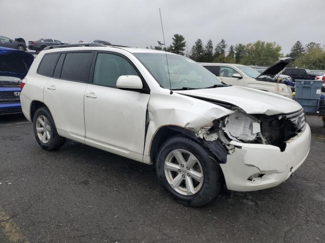 5TDBK3EH1AS040850 - 2010 TOYOTA HIGHLANDER თეთრი ფოტო 4