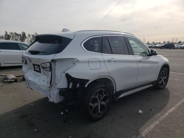 WBXHU7C59K5L12138 - 2019 BMW X1 SDRIVE28I WHITE photo 3