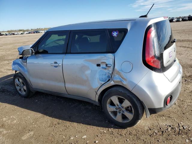 KNDJN2A22K7691074 - 2019 KIA SOUL SILVER photo 2