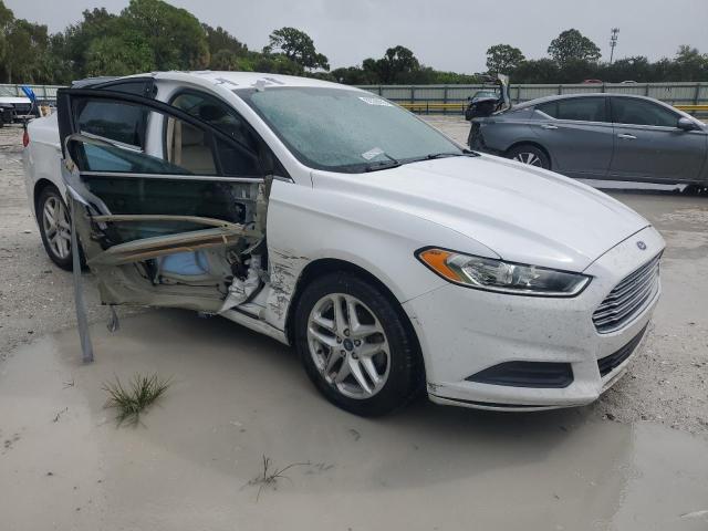 3FA6P0HD9GR333469 - 2016 FORD FUSION SE Ақ фото 4