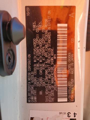 JTEBU5JR0A5004928 - 2010 TOYOTA 4RUNNER SR5 WHITE photo 13