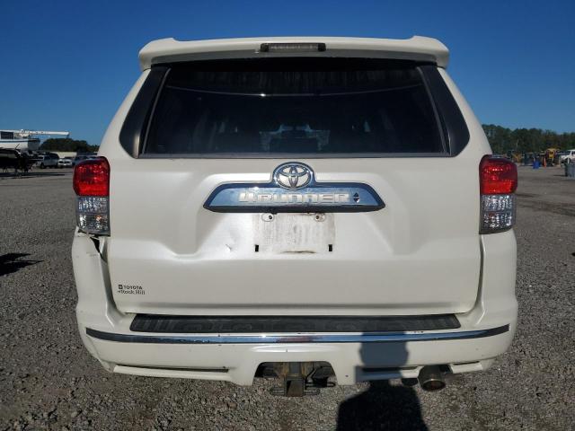 JTEBU5JR0A5004928 - 2010 TOYOTA 4RUNNER SR5 WHITE photo 6