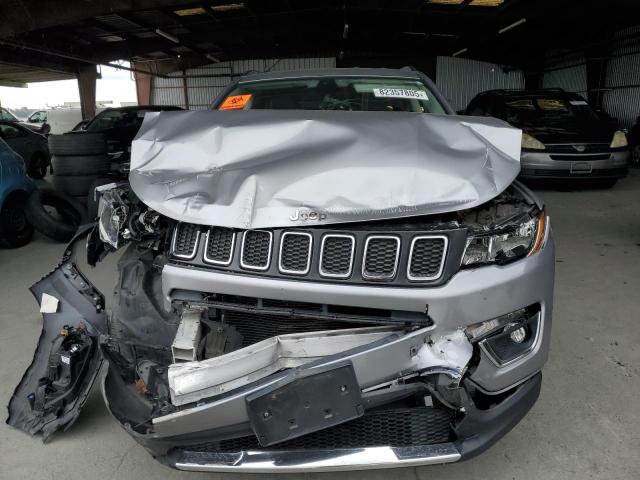 3C4NJCCB8KT675960 - 2019 JEEP COMPASS LIMITED ვერცხლისფერი ფოტო 5
