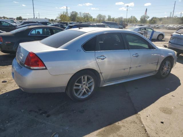 2G1WU57M291289879 - 2009 CHEVROLET IMPALA LTZ 银色 照片 3